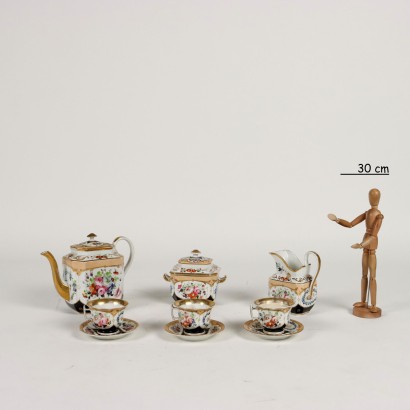 Antiquitäten, Keramik, Antiquitäten aus Keramik, antike Keramik, antike italienische Keramik, antike Keramik, neoklassizistische Keramik, Keramik aus dem 19. Jahrhundert, Teeservice aus Porzellan