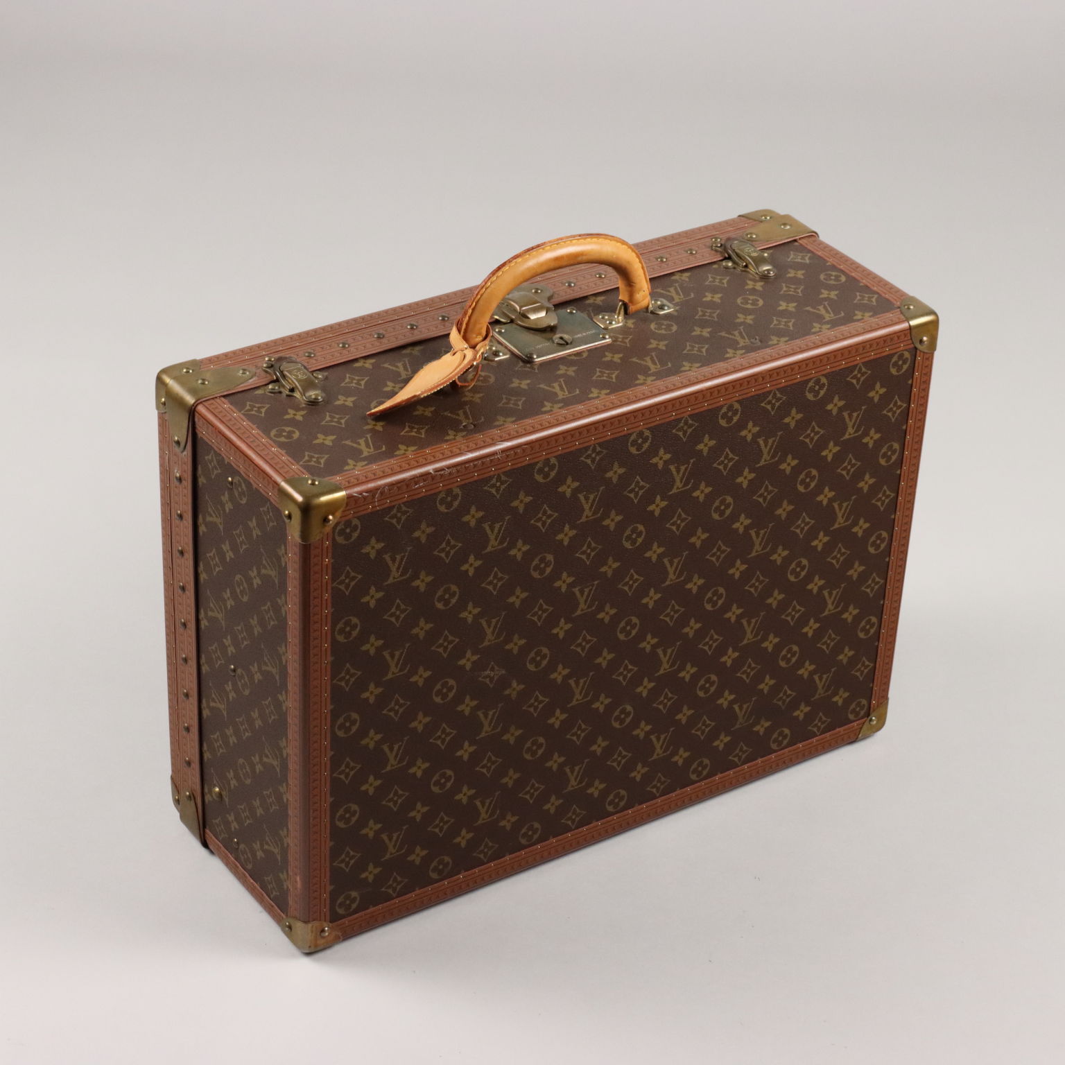 20th Century Louis Vuitton Suitcase Alzer 80, 1970