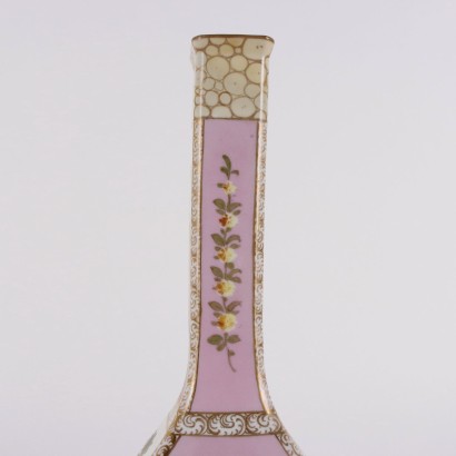 Coppia di Vasi in Porcellana di Dresda