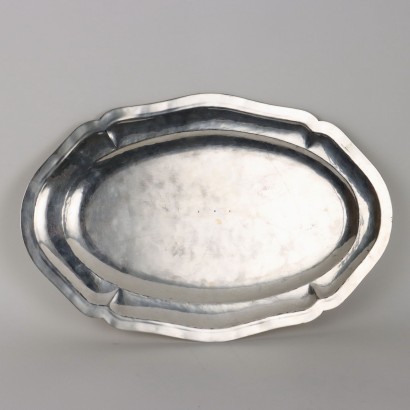 Ovales Tablett in Silber