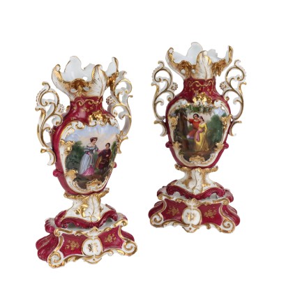 Paire de Vases en Porcelaine France 1830-1860
