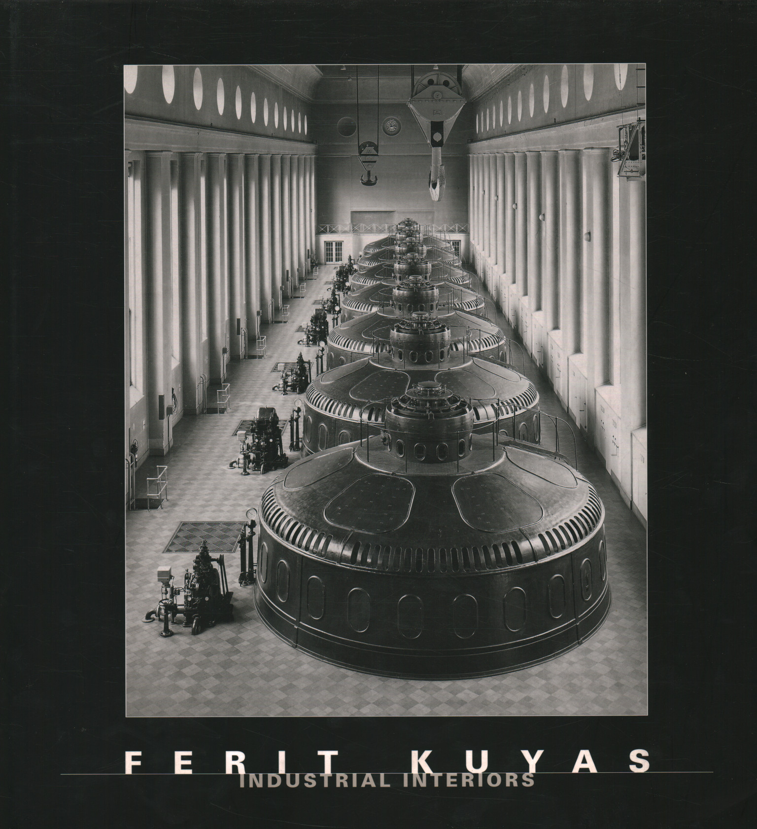 Ferit Kuyas. Interiores industriales