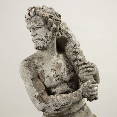 Gartenstatue mit Herkulesdarstellung