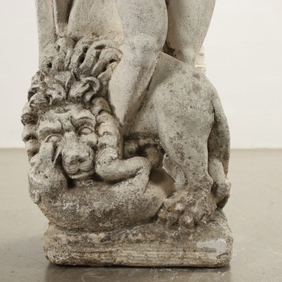 Estatua de jardín que representa a Hércules