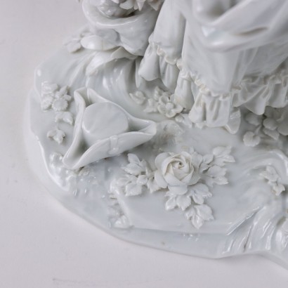 Skulpturengruppe aus weißem Porzellan Ma