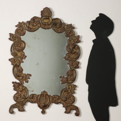 Spiegel aus geprägtem Blech