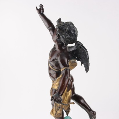 Cupido de bronce