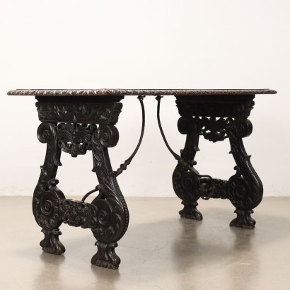 Baroque table