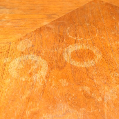 Vintage Tisch Italien 50er-60er Jahre Basis auf Metall Furniertes Holz