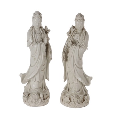 Paire de Sculptures Guanyin Porcelaine Chine XXe Siècle